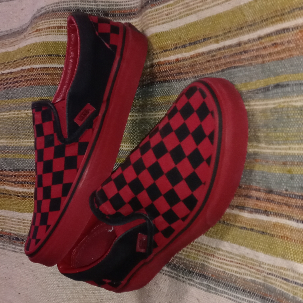 Authentic VANS CHECKBOARD